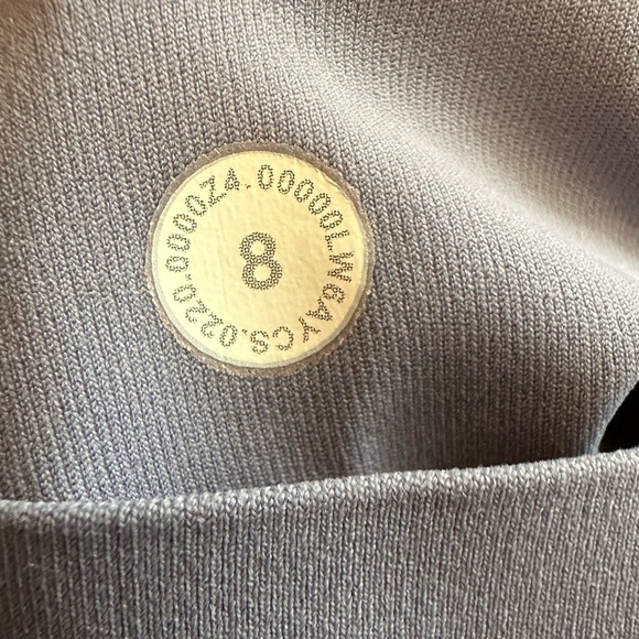 Lululemon Time To Sweat 23” Crop Sz 8 - Picture 6 of 9